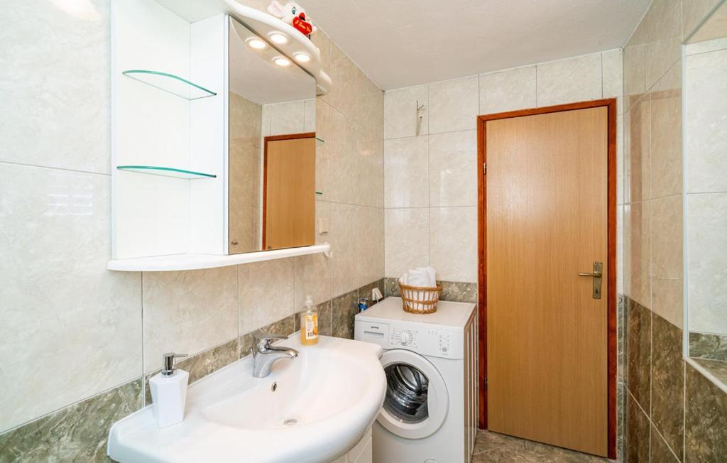 Apartment Harmony - With Free Parking Doli Buitenkant foto